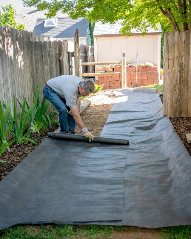 Rock Bed Weeding in Ventura County, CA